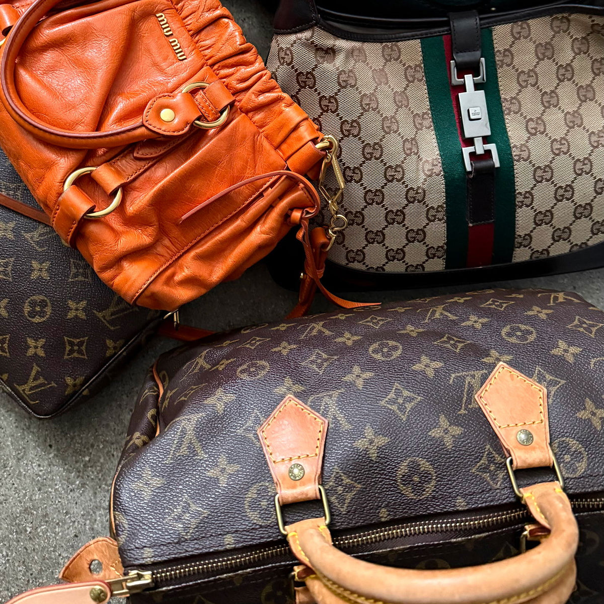 Beliebte Designertaschen von Miu Miu, Gucci und Louis Vuitton