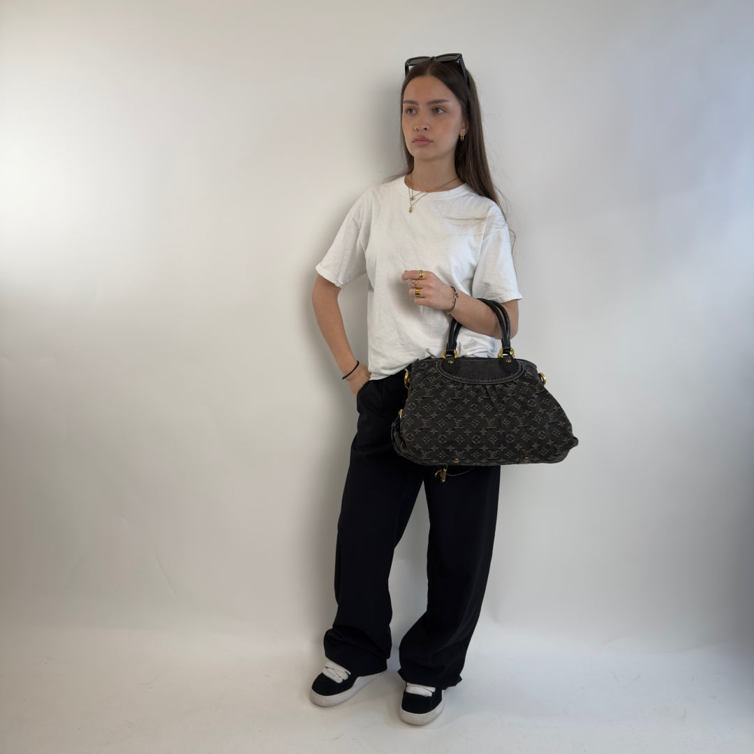 Louis Vuitton Handtasche Neo Cabby MM schwarz