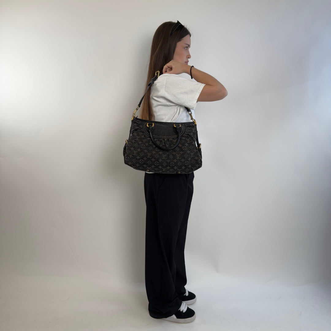 Louis Vuitton Handtasche Neo Cabby MM schwarz