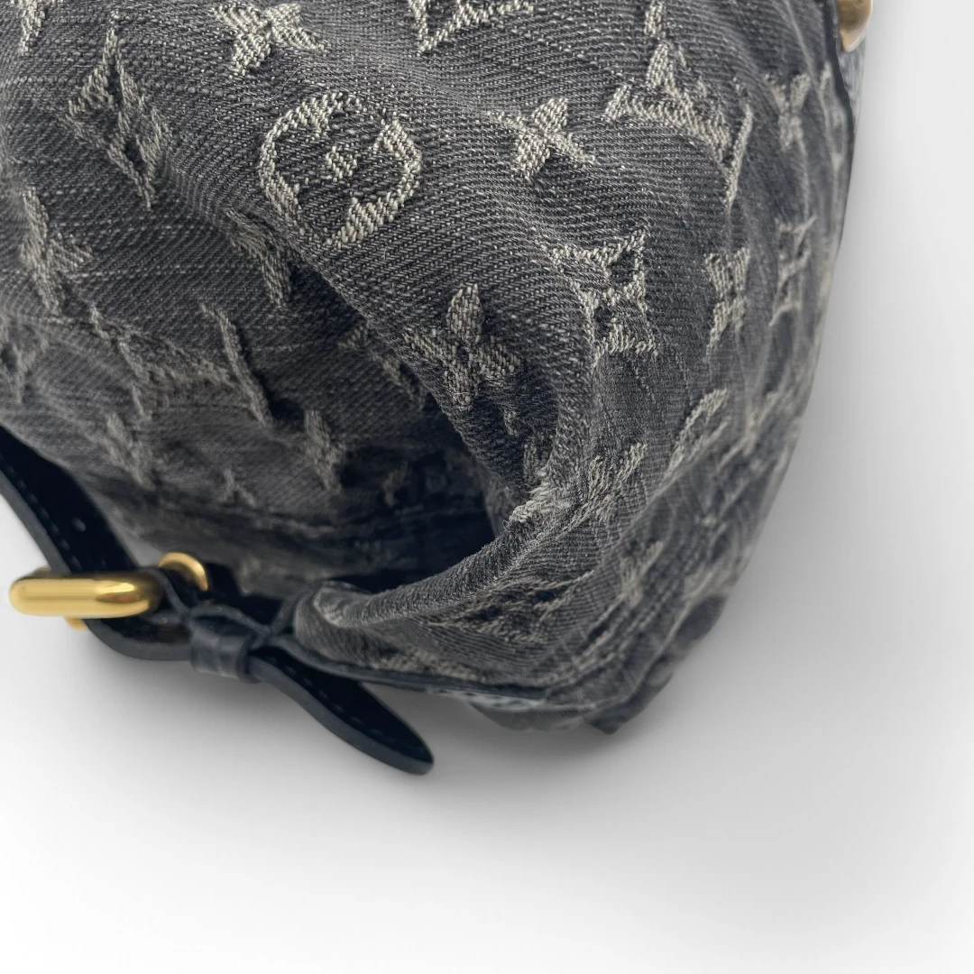 Louis Vuitton Handtasche Neo Cabby MM schwarz