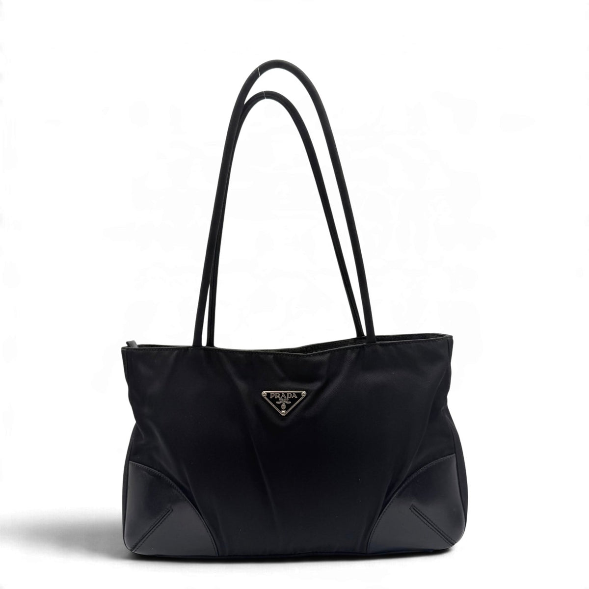 Prada Schultertasche Tote Bag aus Nylon schwarz – Gesamtansicht