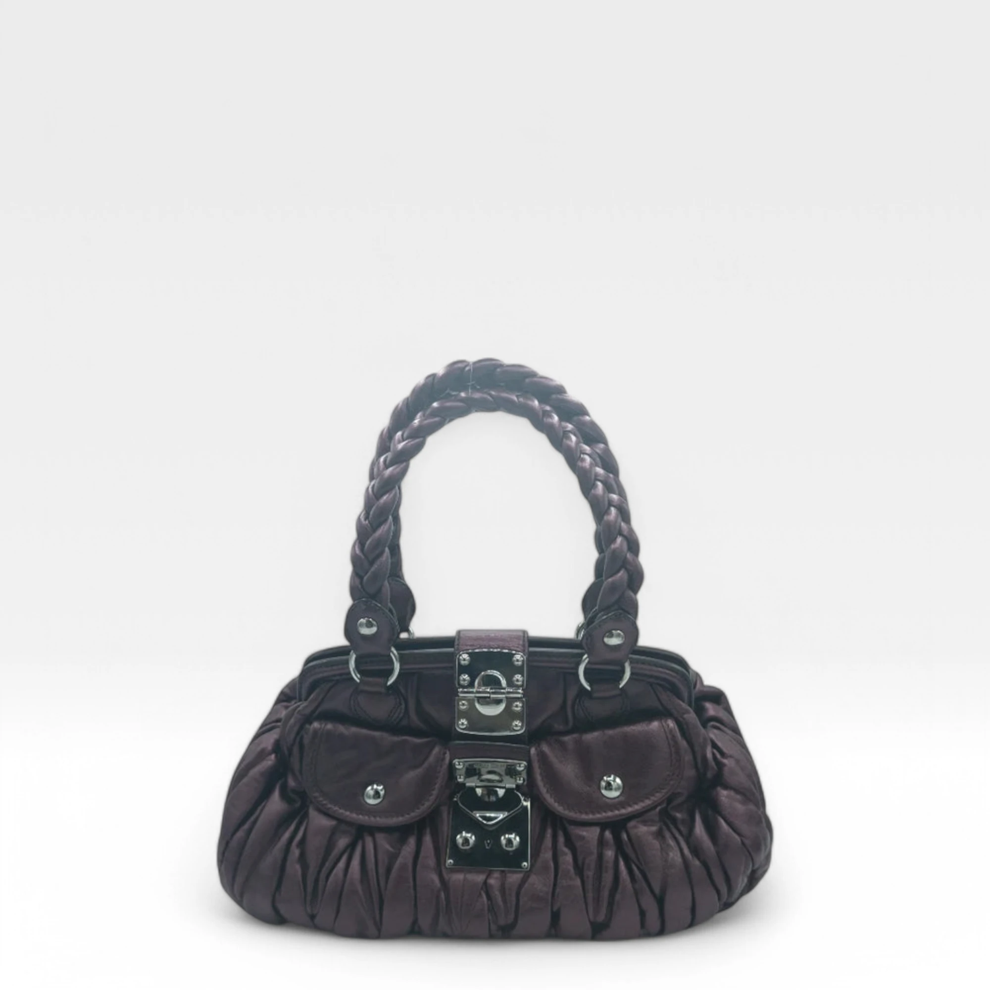 Miu Miu Handtasche Matelasse aus Leder lila
