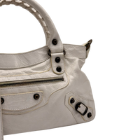 Balenciaga Handtasche Neo Classic City Bag aus Leder weiß