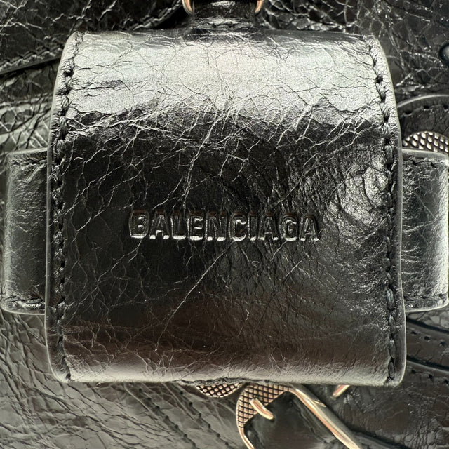 Messengertasche Le Cagole mit Piercings