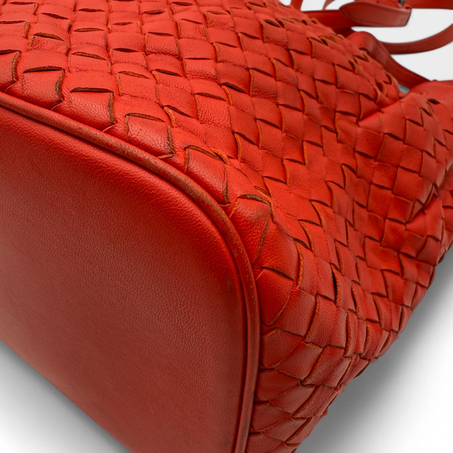 Bottega Veneta Handtasche Bucket Intrecciato rot