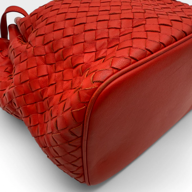 Bottega Veneta Handtasche Bucket Intrecciato rot