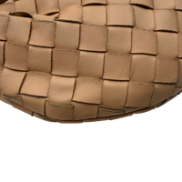 Bottega Veneta Schultertasche Mini Jodie beige