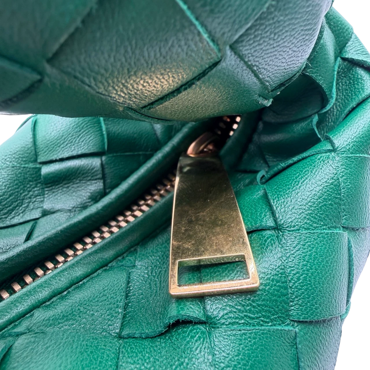 Bottega Veneta Schultertasche Mini Jodie grün