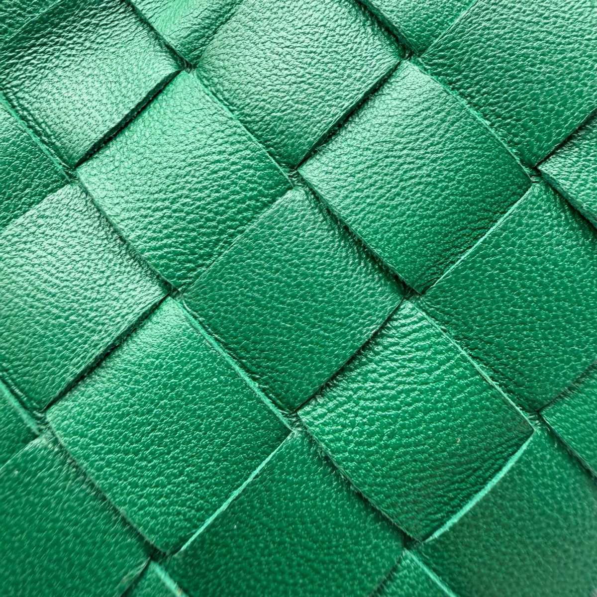 Bottega Veneta Schultertasche Mini Jodie grün