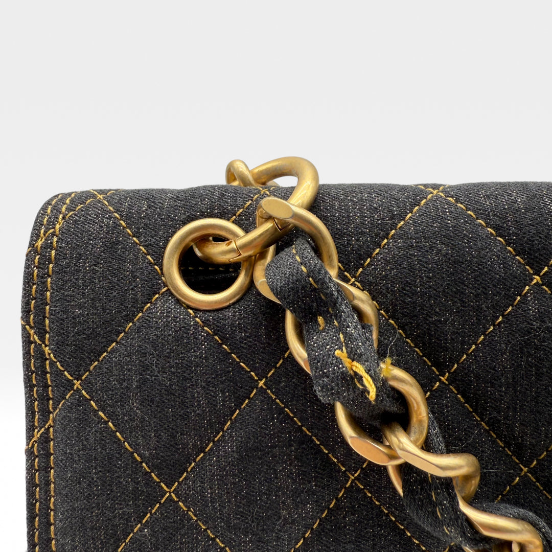 Handbag Timeless Single Flap medium 