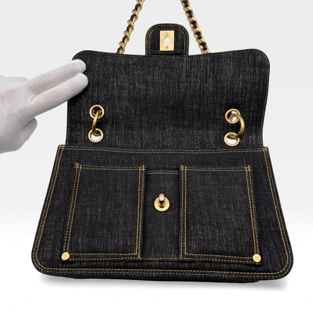 Handbag Timeless Single Flap medium 