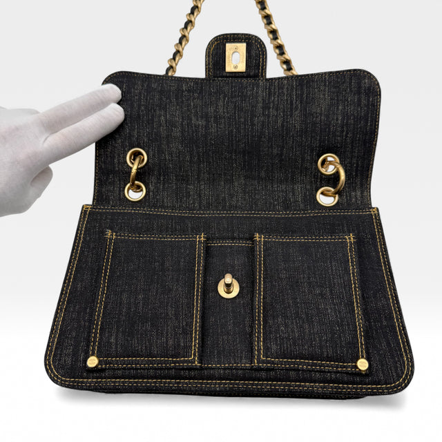 Handbag Timeless Single Flap medium 
