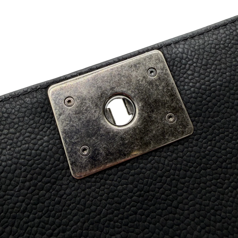 Chanel Handtasche Boy bag medium