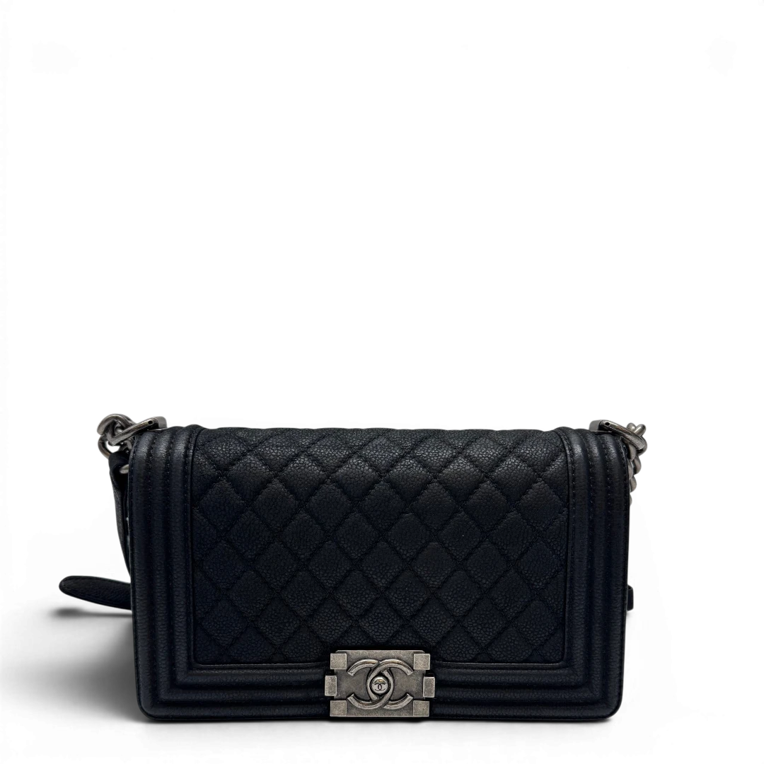 Chanel Handtasche Boy bag medium