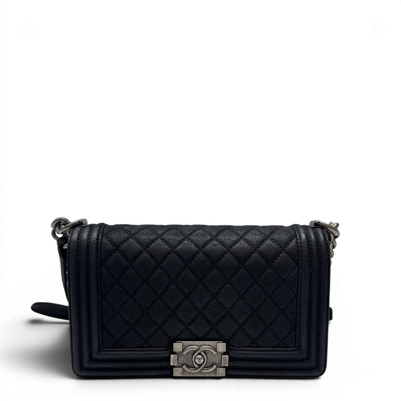 Chanel Handtasche Boy bag medium