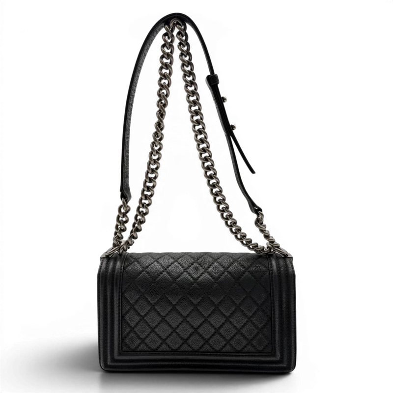 Chanel Handtasche Boy bag medium
