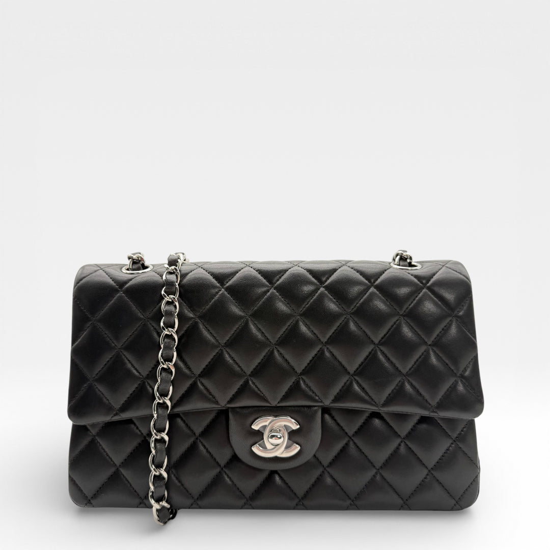 Timeless Classic Double Flap handbag, medium