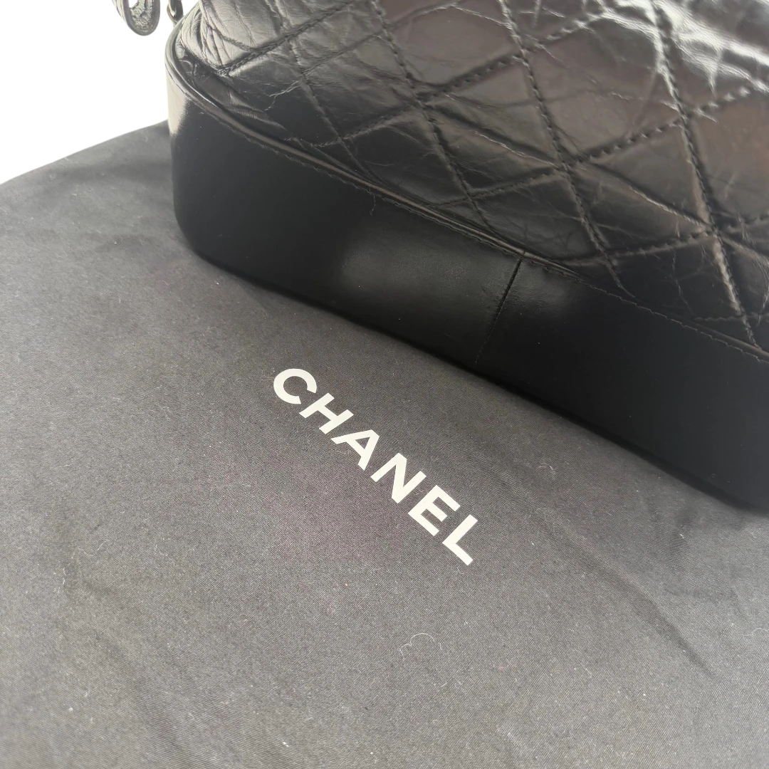 Chanel Schultertasche Garbielle Hobo Small