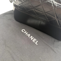 Chanel Schultertasche Garbielle Hobo Small