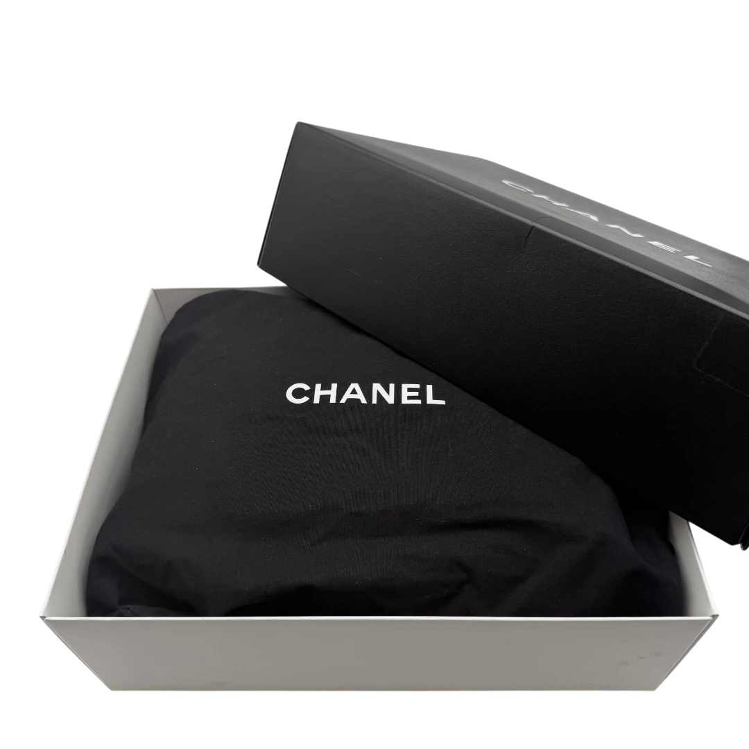 Chanel Schultertasche Garbielle Hobo Small