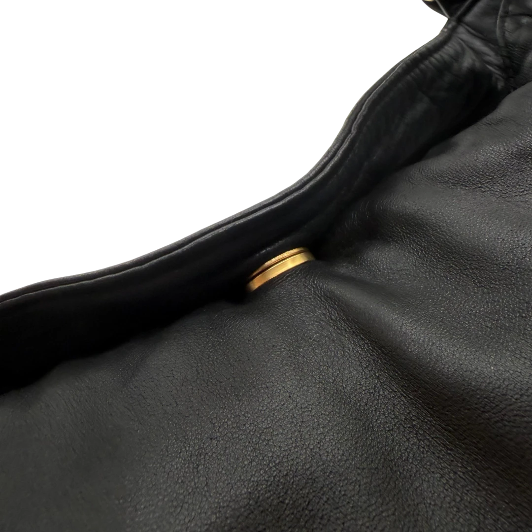 Chanel Schultertasche Hobo
