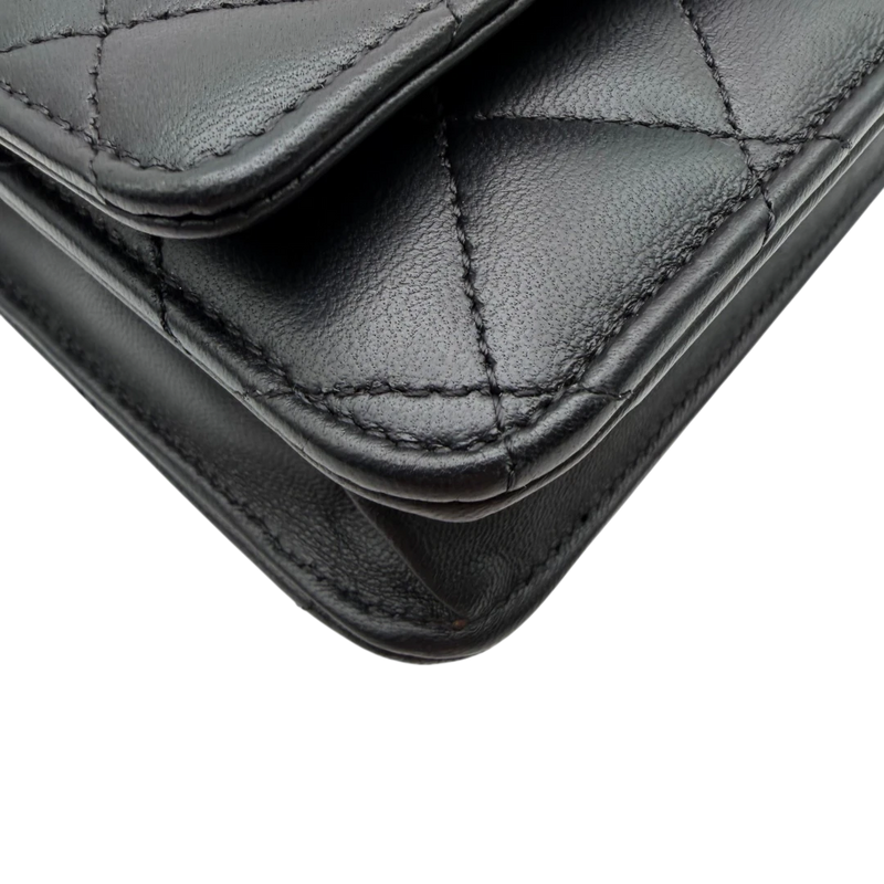 Chanel Umhängetasche Wallet on Chain Classic Flap