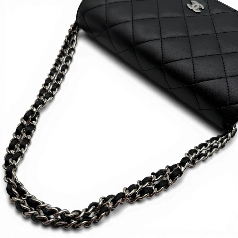 Chanel Umhängetasche Wallet on Chain Classic Flap