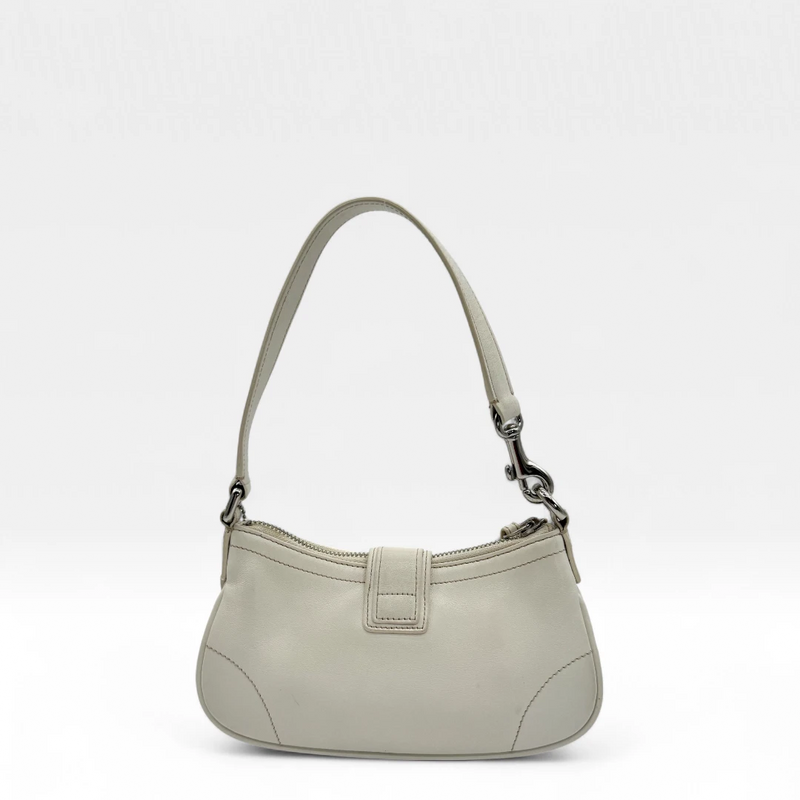 Poche avec boucle