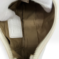 Pochette mit Schnalle