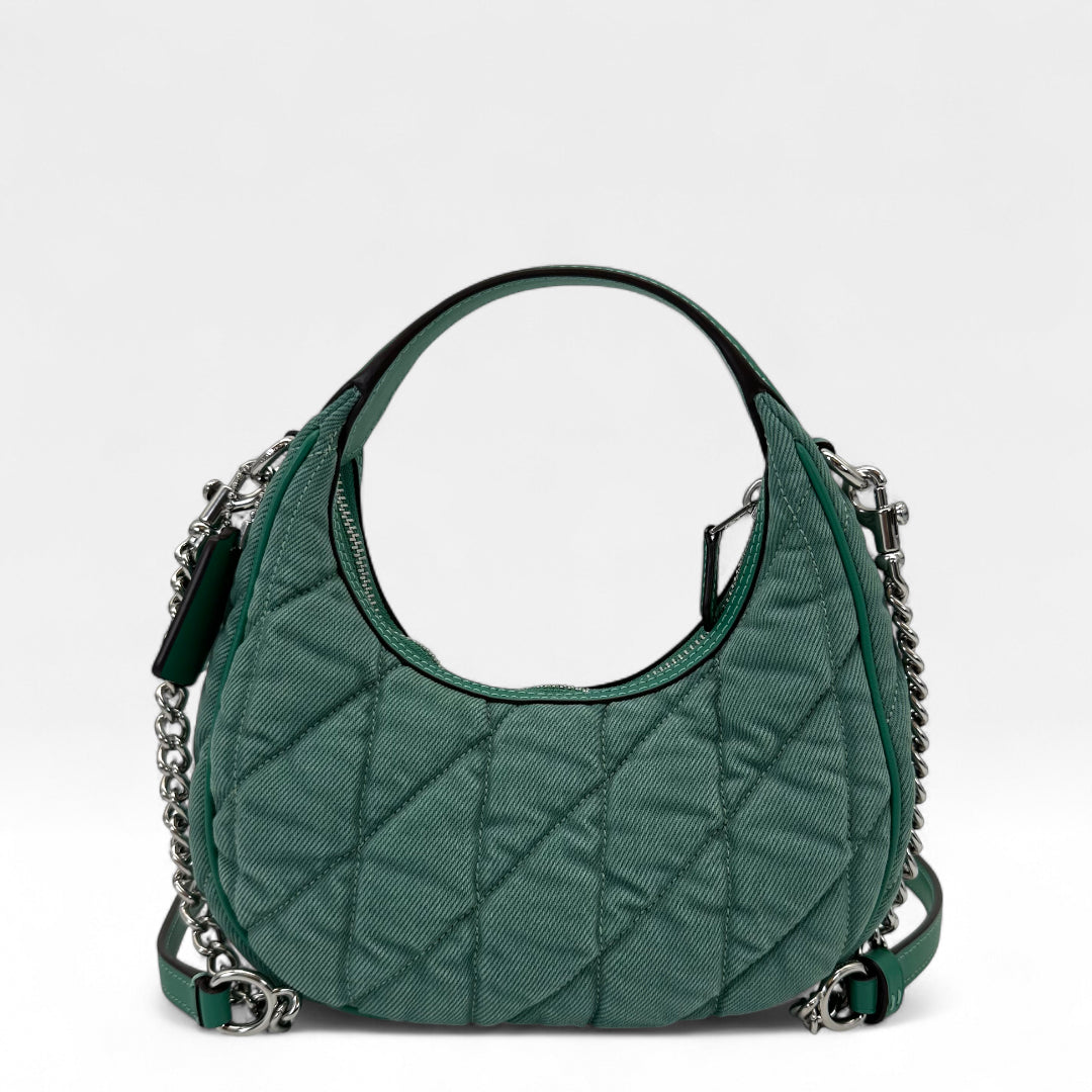 Handtasche Croissant Form