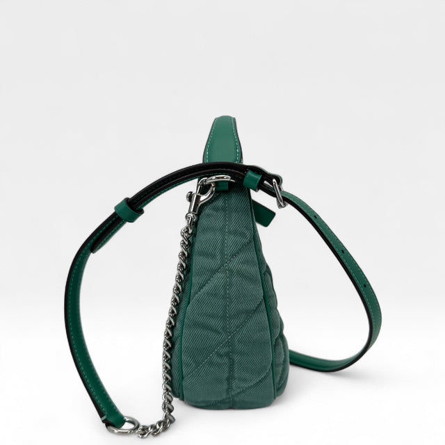 Handtasche Croissant Form