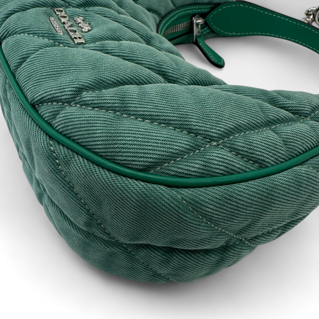 Handtasche Croissant Form