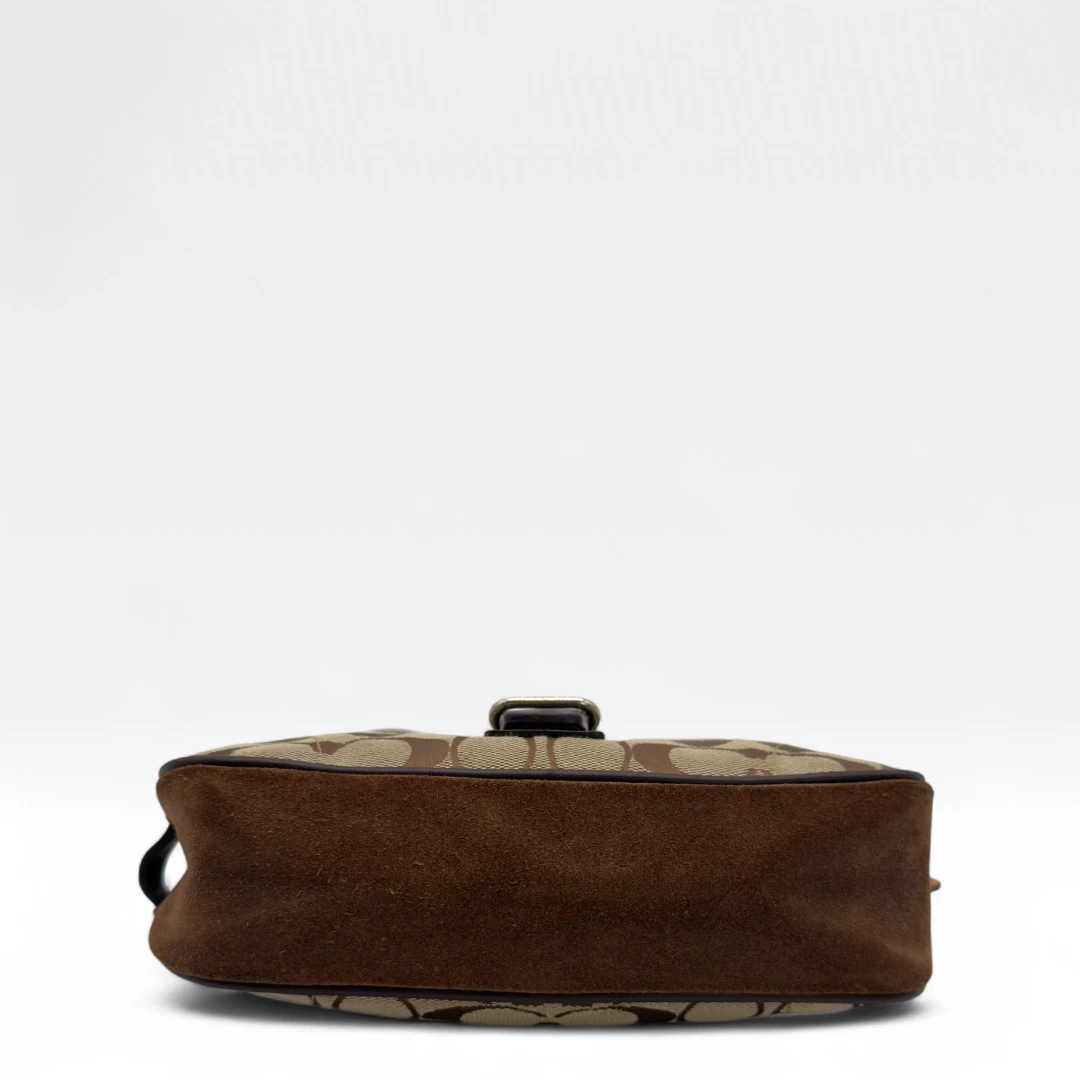 Coach Pochette Soho Signature