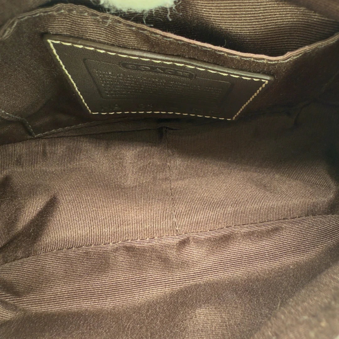 Coach Pochette Soho Signature
