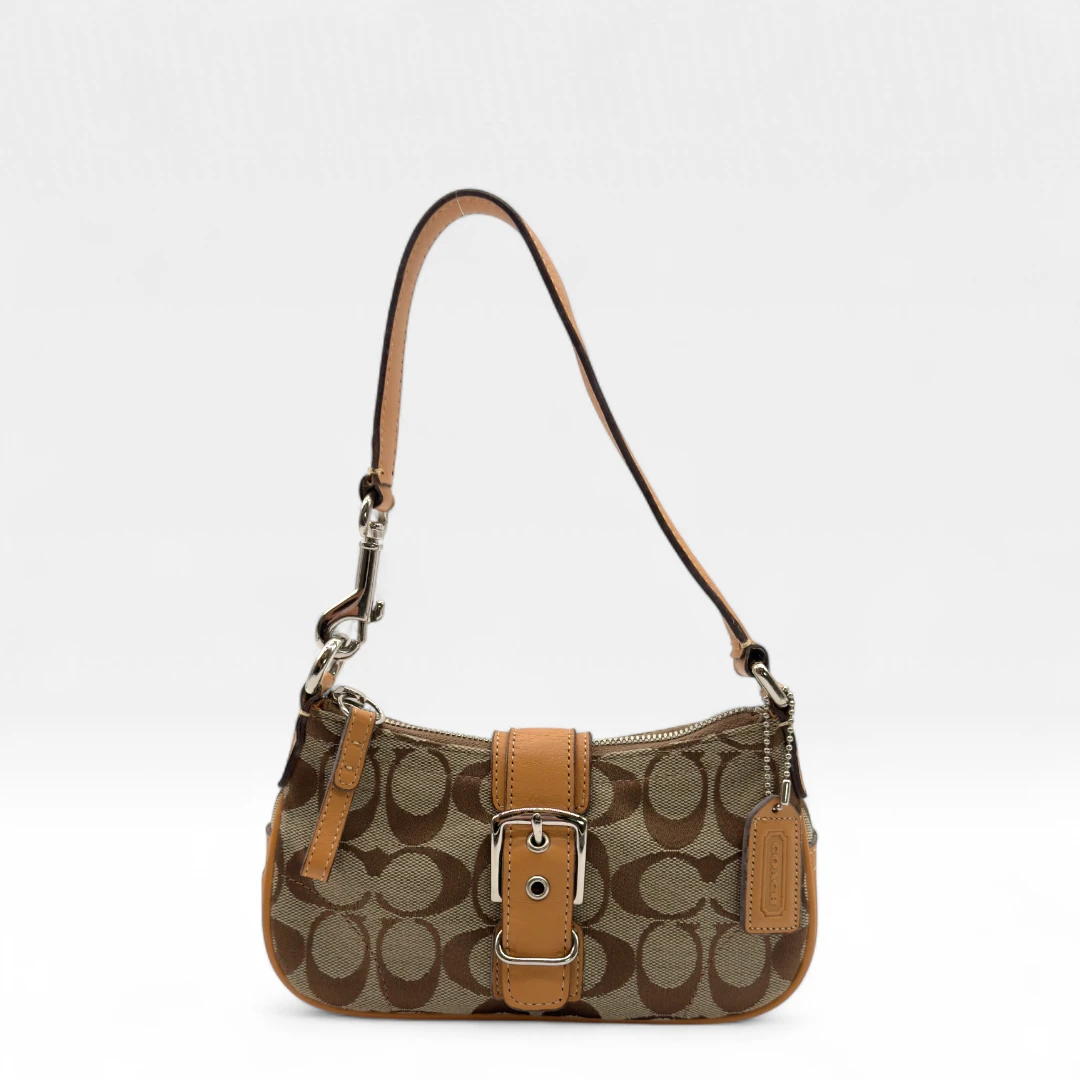 Coach Pochette Soho Signature