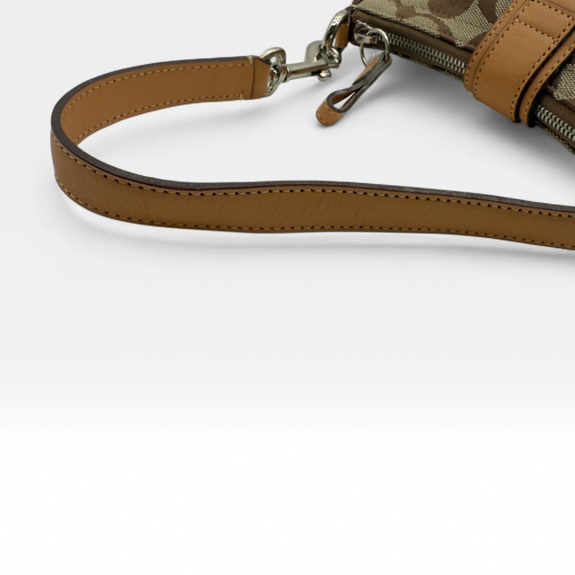 Coach Pochette Soho Signature