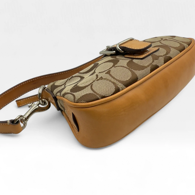 Coach Pochette Soho Signature