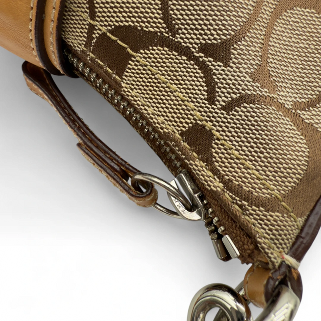 Coach Pochette Soho Signature