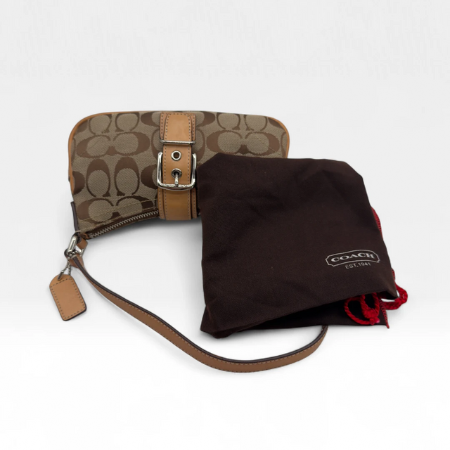 Coach Pochette Soho Signature