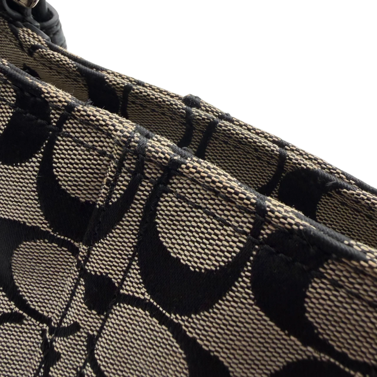 Coach Handtasche Tote bag Signature grau – Ecken im Detail