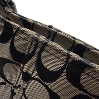 Coach Handtasche Tote bag Signature grau – Ecken im Detail