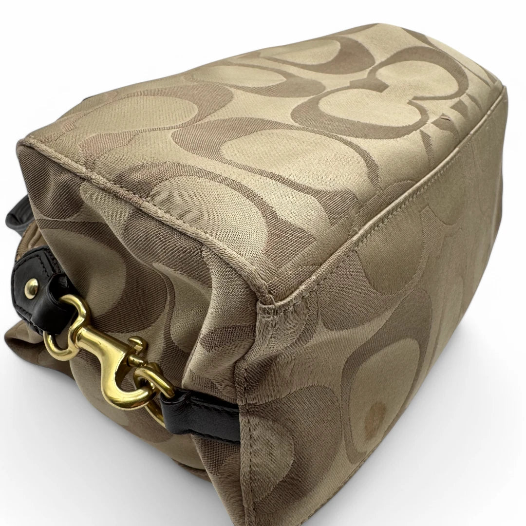 Coach handbag beige