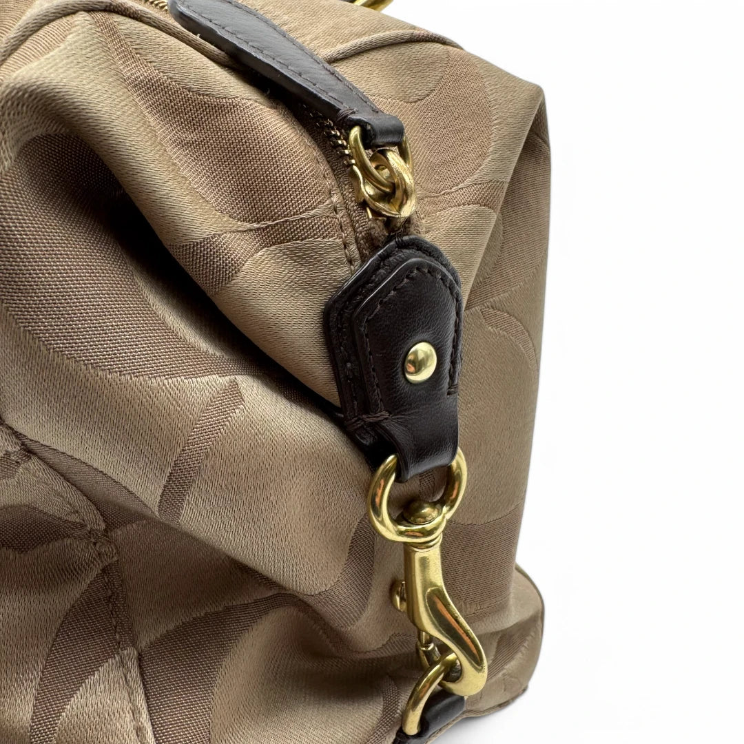 Coach handbag beige