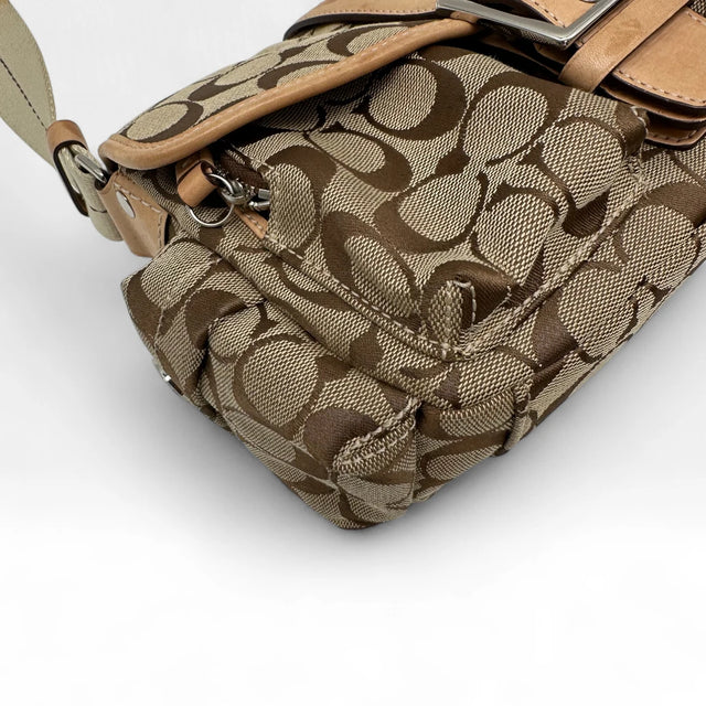 Handbag Signature