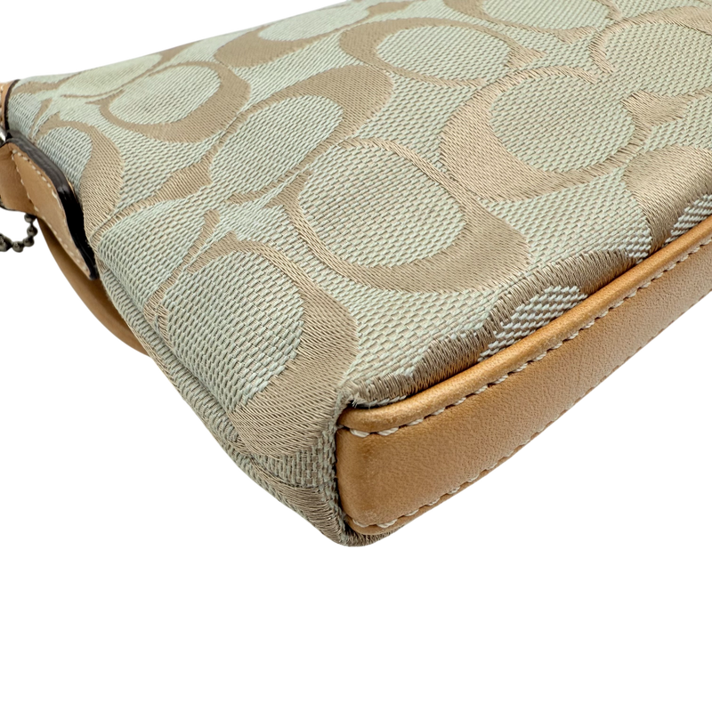 Coach Pochette Signature Soho