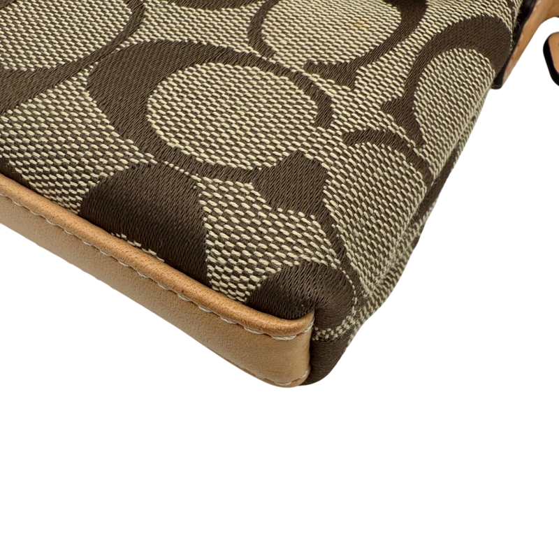 Coach Pochette Signature Soho