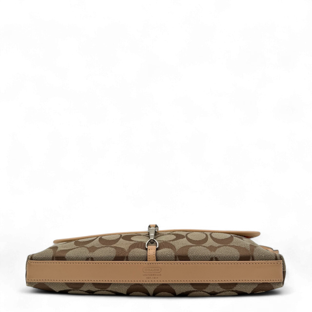 Coach Pochette Signature Soho