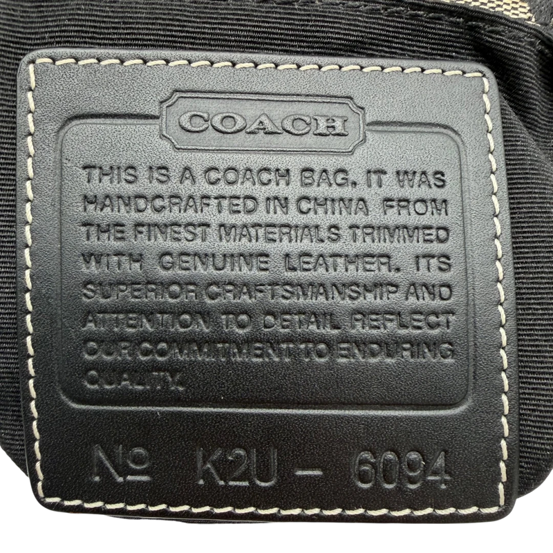 Coach Pochette Signature