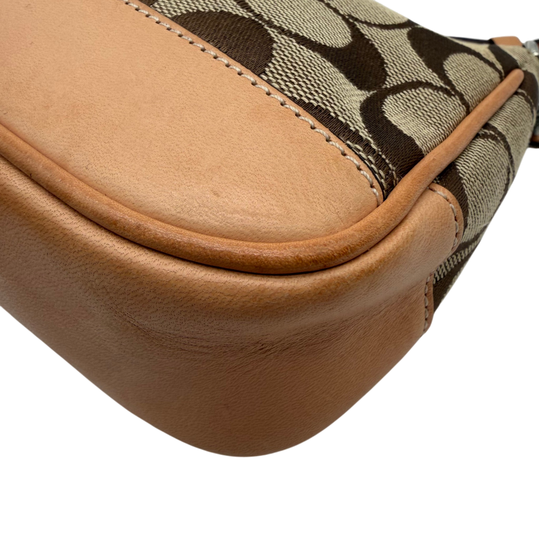 Coach Pochette Signature