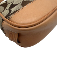 Coach Pochette Signature